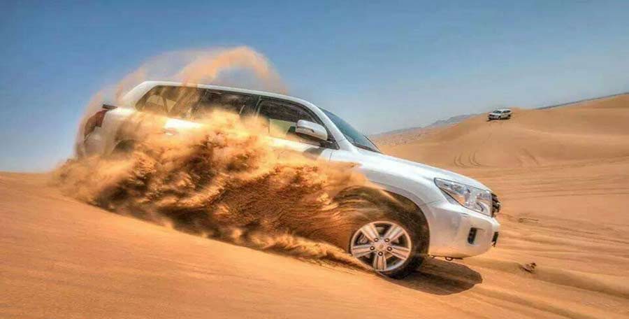 Dubai desert safari images and pictures of Dune Bashing