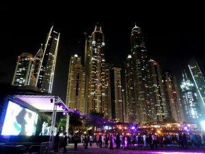 Dubai-night-life-photos-of-Barish-Beach-club