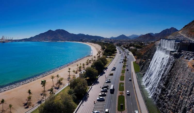 Khoefakkan Waterfall near Dubai